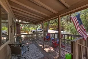 327 Wabash Ln, Sugarloaf, CA 92386 - Photo 3