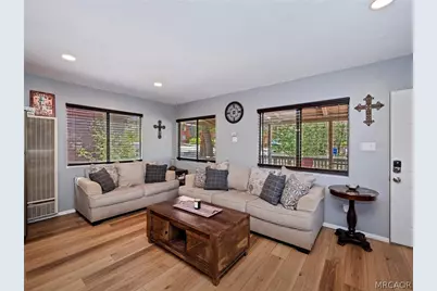 327 Wabash Lane, Sugarloaf, CA 92386 - Photo 5