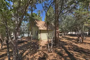 476 San Bernardino Ave, Sugarloaf, CA 92386 - Photo 23