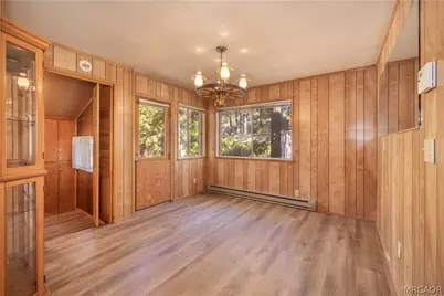 913 Tinkerbell Avenue, Big Bear City, CA 92314 - Photo 15