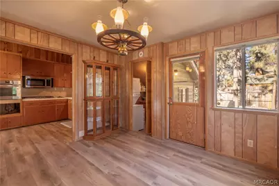913 Tinkerbell Avenue, Big Bear City, CA 92314 - Photo 5