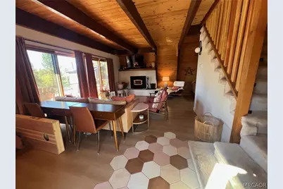43573 Yosemite Drive, Big Bear Lake, CA 92315 - Photo 11