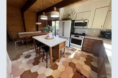 43573 Yosemite Drive, Big Bear Lake, CA 92315 - Photo 23