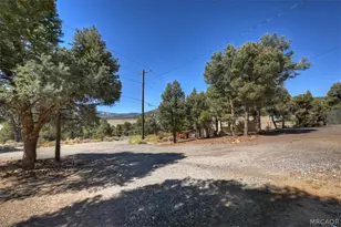 45776 Falling Springs Rd, Big Bear City, CA 92314 - Photo 29