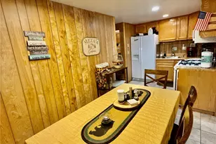 336 W Sherwood Blvd, Big Bear City, CA 92314 - Photo 5
