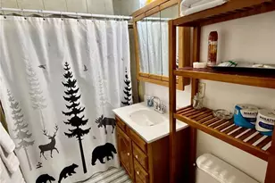 336 W Sherwood Blvd, Big Bear City, CA 92314 - Photo 13