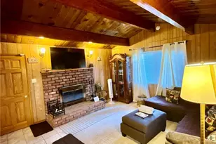 336 W Sherwood Blvd, Big Bear City, CA 92314 - Photo 3