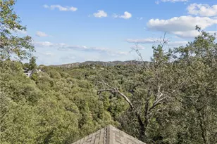 24798 Edelweiss Dr, Crestline, CA 92325 - Photo 31
