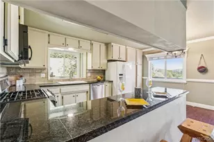24798 Edelweiss Dr, Crestline, CA 92325 - Photo 7