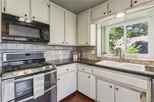 24798 Edelweiss Dr, Crestline, CA 92325 - Photo 17