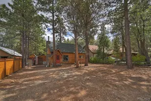 313 Leonard Ln, Sugarloaf, CA 92386 - Photo 5