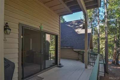 27494 White Fir Drive, Lake Arrowhead, CA 92352 - Photo 13