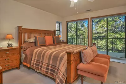 27494 White Fir Drive, Lake Arrowhead, CA 92352 - Photo 7