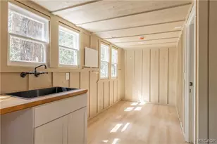 512 W Rainbow Blvd, Big Bear City, CA 92314 - Photo 17