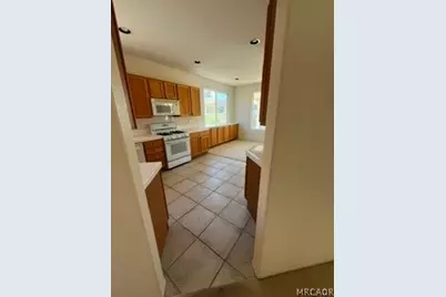 615 Brooklawn Drive, Banning, CA 92220 - Photo 13