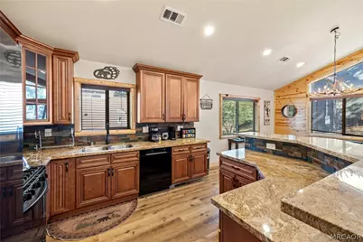 40217 Dream Street, Big Bear Lake, CA 92315 - Photo 17