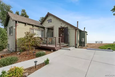 24187 Rockview Drive, Crestline, CA 92325 - Photo 5
