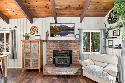 1044 Lausanne Drive, Crestline, CA 92325 - Photo 35