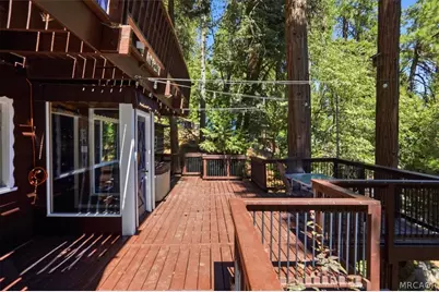 1044 Lausanne Drive, Crestline, CA 92325 - Photo 11