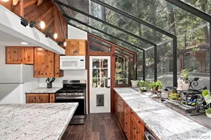 1044 Lausanne Dr, Crestline, CA 92325 - Photo 31