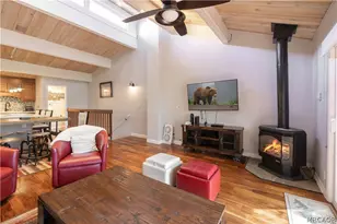 861 Thrush Dr, Big Bear Lake, CA 92315 - Photo 5