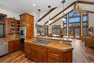 32311 Rim Of The World Drive, Fawnskin, CA 92333 - Photo 21