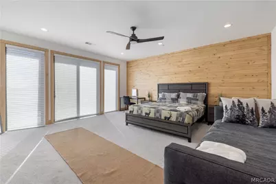 405 Glenwood Drive, Big Bear City, CA 92315 - Photo 21