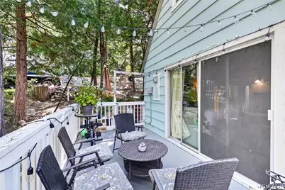 208 Heliotrope Drive, Lake Arrowhead, CA 92352 - Photo 39