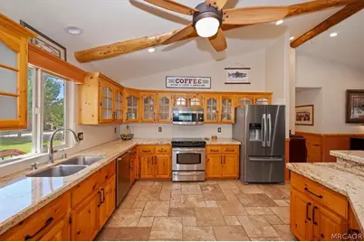 1155 Willow Lane, Big Bear City, CA 92314 - Photo 15
