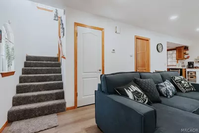 31909 Lookout Lane, Running Springs, CA 92382 - Photo 27