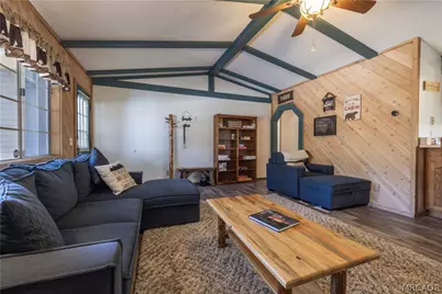 1009 White Mountain, Big Bear City, CA 93214 - Photo 5