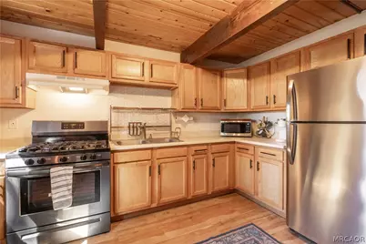 244 Moreno Lane, Sugarloaf, CA 92386 - Photo 11