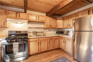 244 Moreno Ln, Sugarloaf, CA 92386 - Photo 11