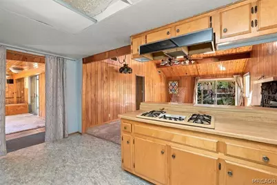 1016 Anita Avenue, Big Bear City, CA 92314 - Photo 19