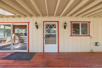 1016 Anita Avenue, Big Bear City, CA 92314 - Photo 9