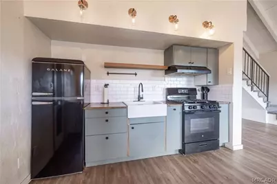 42585 Falcon Avenue, Big Bear Lake, CA 92315 - Photo 11