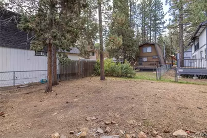 42585 Falcon Avenue, Big Bear Lake, CA 92315 - Photo 25