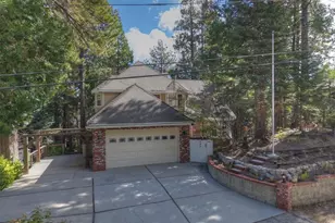 393 Brentwood Dr, Lake Arrowhead, CA 92352 - Photo 3