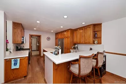 393 Brentwood Drive, Lake Arrowhead, CA 92352 - Photo 11