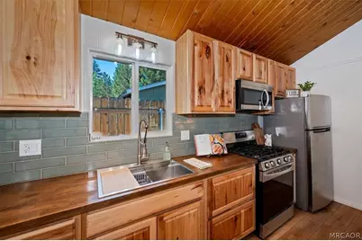 753 Elysian Boulevard, Big Bear City, CA 92314 - Photo 19