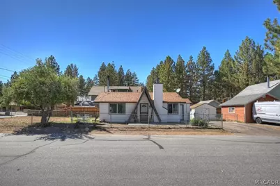 753 Elysian Boulevard, Big Bear City, CA 92314 - Photo 7