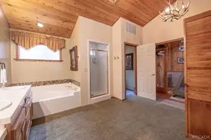 39457 Cline Miller Pl, Fawnskin, CA 92333 - Photo 15