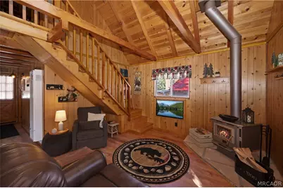 698 Highland Lane, Sugarloaf, CA 92386 - Photo 7