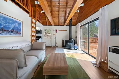 43051 Monterey Street, Big Bear Lake, CA 92315 - Photo 11