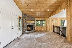 560 Rose Ln, Lake Arrowhead, CA 92391 - Photo 5