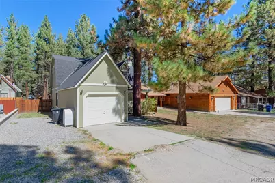 833 Angeles Boulevard, Big Bear City, CA 92314 - Photo 21