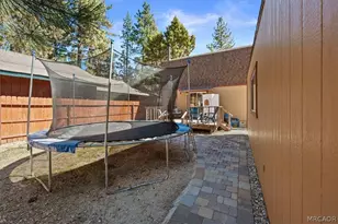 367 W Meadow Ln, Big Bear City, CA 92314 - Photo 31