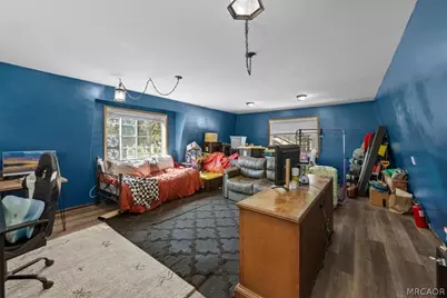 367 W Meadow Lane, Big Bear City, CA 92314 - Photo 37