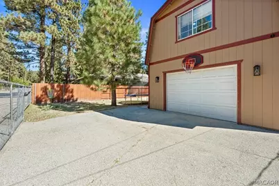 367 W Meadow Lane, Big Bear City, CA 92314 - Photo 41