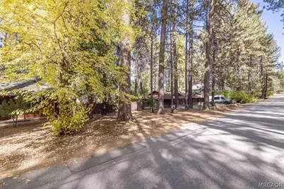 41640 Comstock Lane, Big Bear Lake, CA 92315 - Photo 9